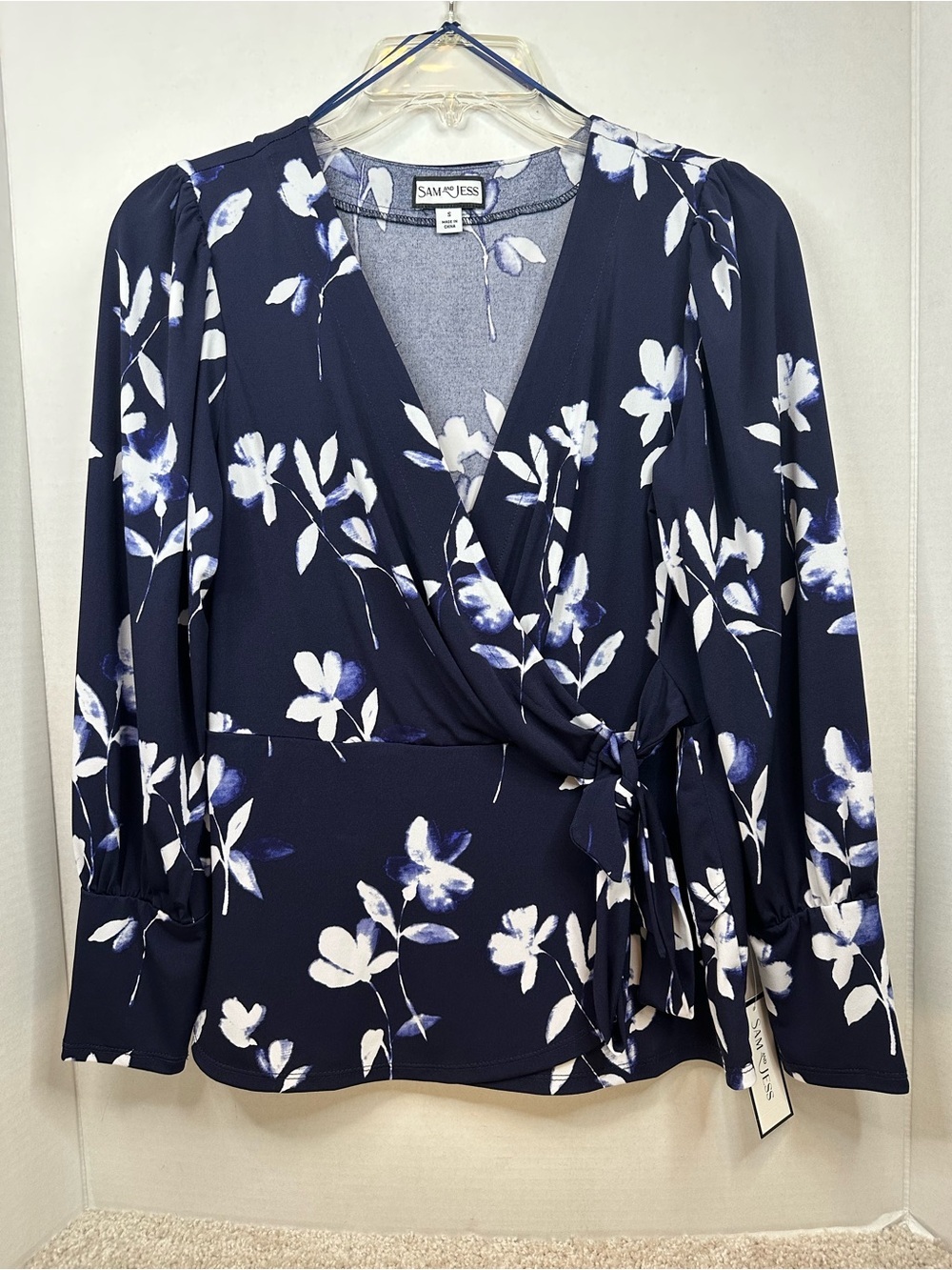Sam & Jess Navy Floral Wrap Blouse with Tie Waist, size Small